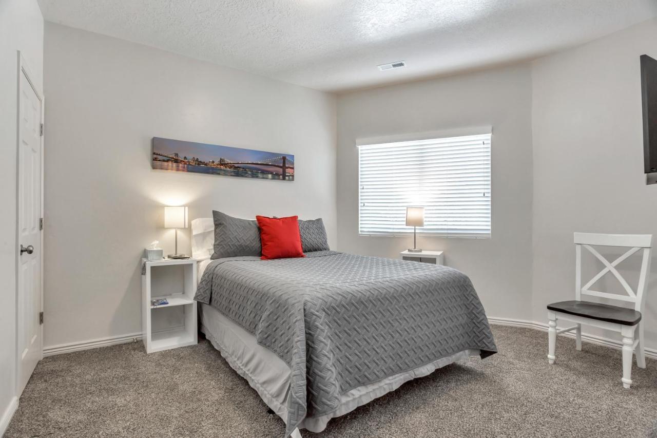 Spacious & New Guesthouse In Orem/Provo Δωμάτιο φωτογραφία